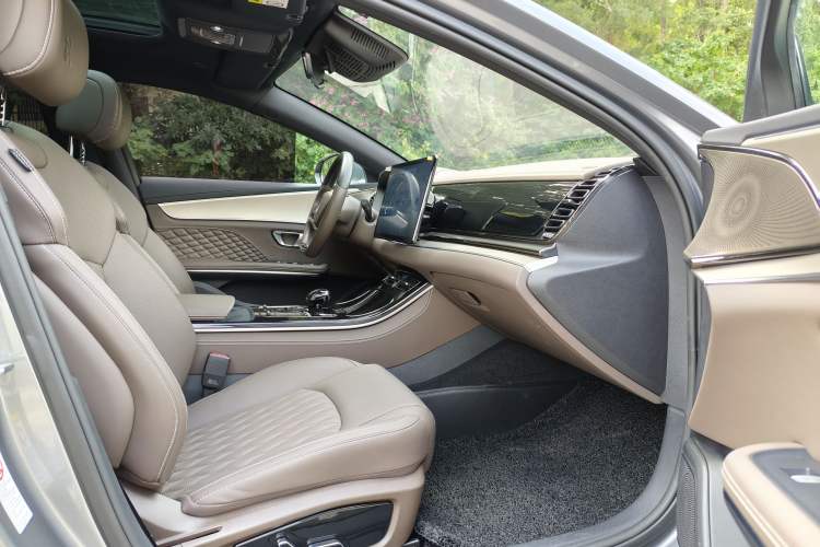 Used BYD Han 2023 EV Champion Edition 506KM Front-Wheel-Drive Premium Model Right Front Seat