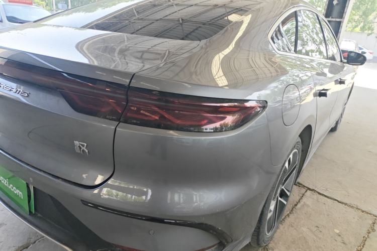 Used BYD Han 2023 EV Champion Edition 605KM Front-Drive Premium Model Right Rear Taillight