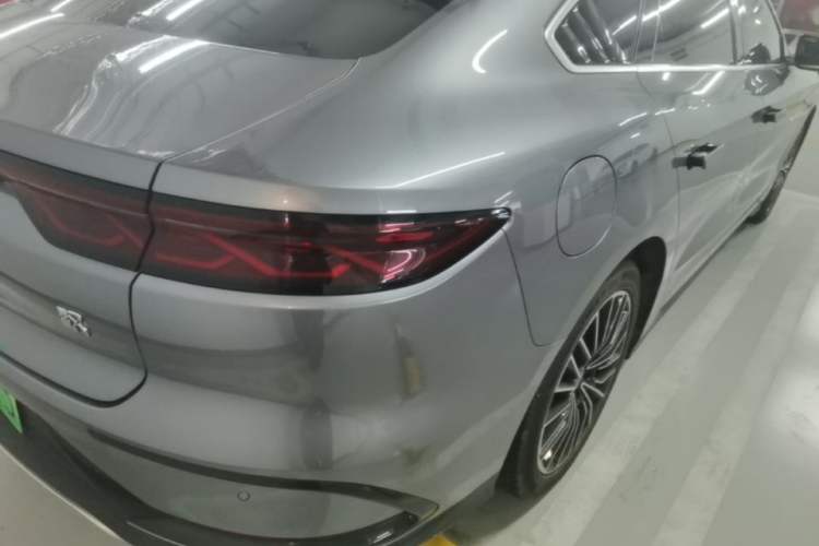 Used BYD Han 2023 DM-i Champion Edition 121KM Prestige Model Right Rear Taillight