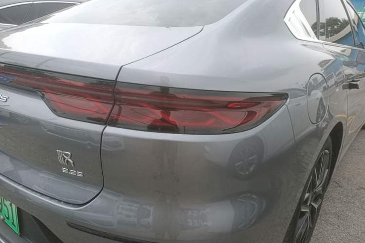 Used BYD Han 2023 EV Champion Edition 610KM All-Wheel-Drive Flagship Model Right Rear Taillight