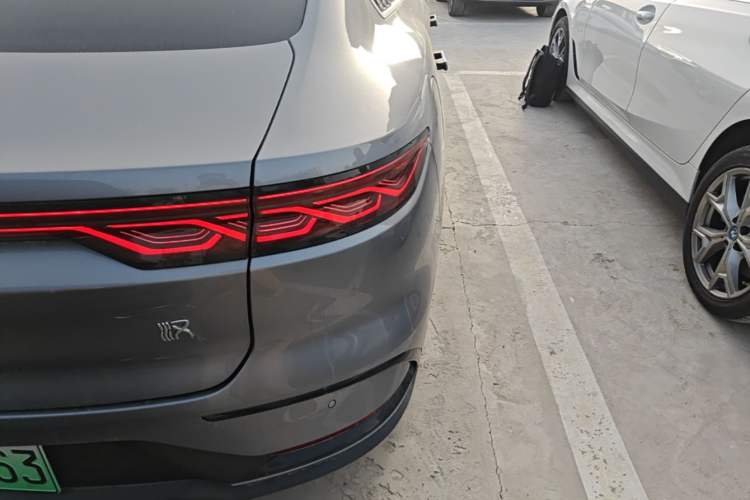 Used BYD Han 2023 DM-i Champion Edition 121KM Prestige Model Right Rear Taillight