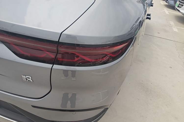 Used BYD Han 2023 DM-i Champion Edition 121KM Prestige Model Right Rear Taillight