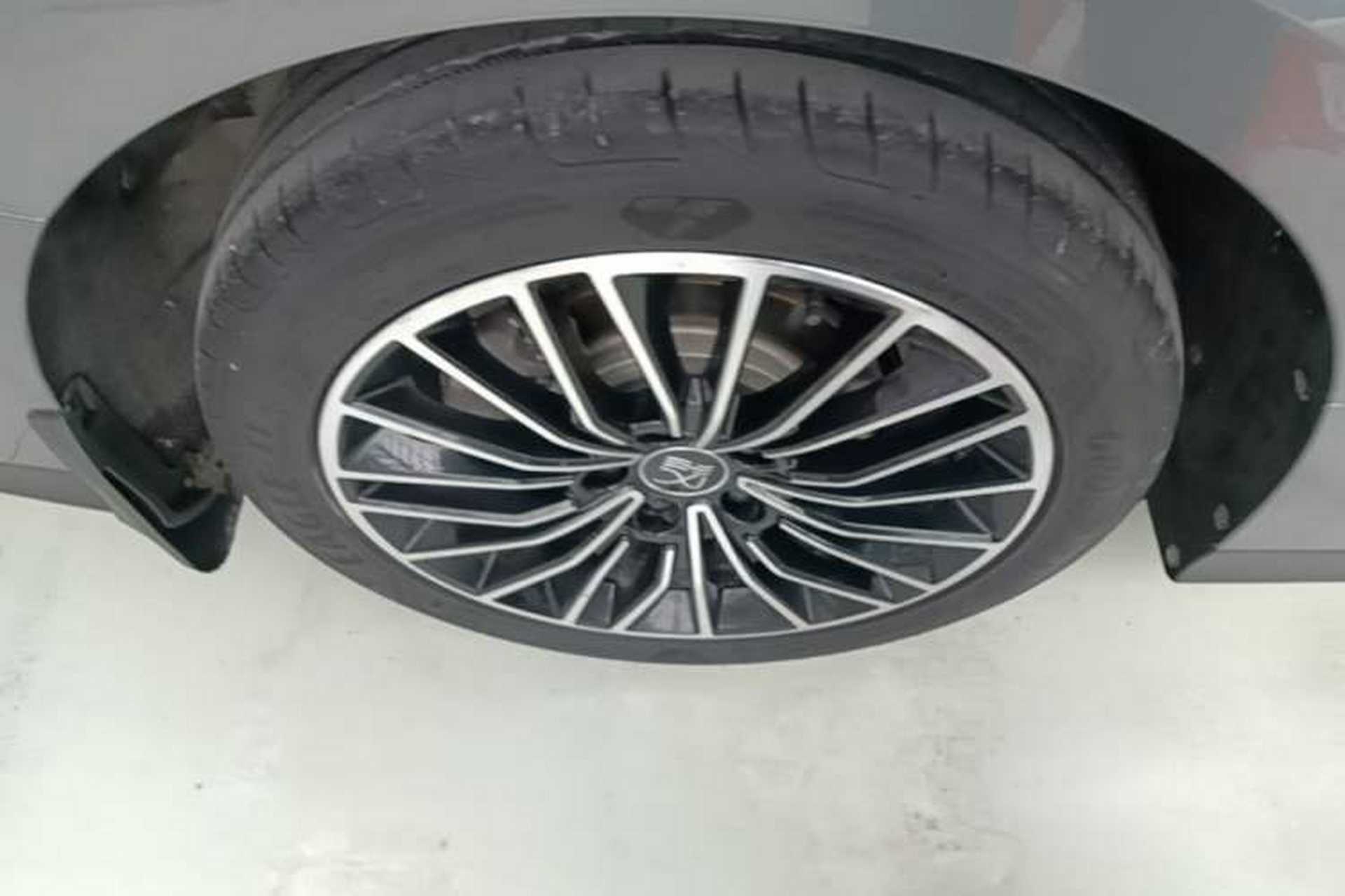 Used BYD Han 2023 DM-i Champion Edition 121KM Prestige Model Right Rear Wheel Hub