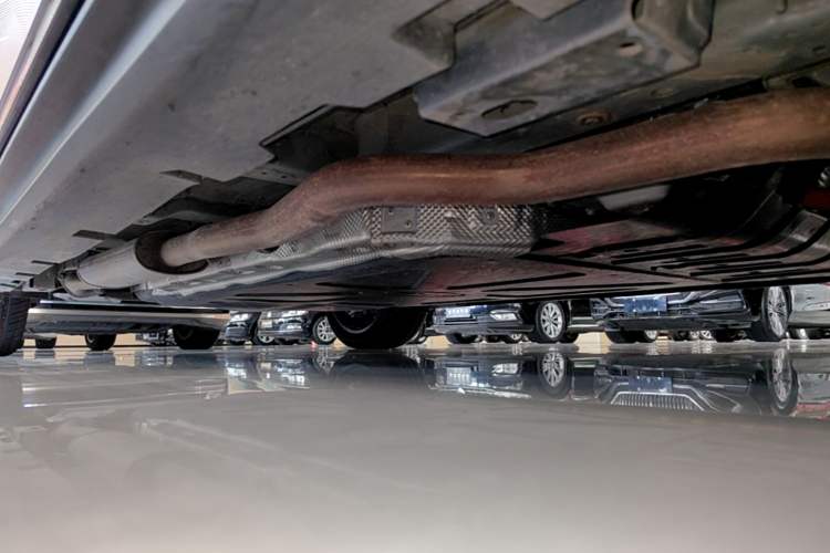 Used BYD Han 2023 DM-i Champion Edition 121KM Prestige Model Right Side Sill