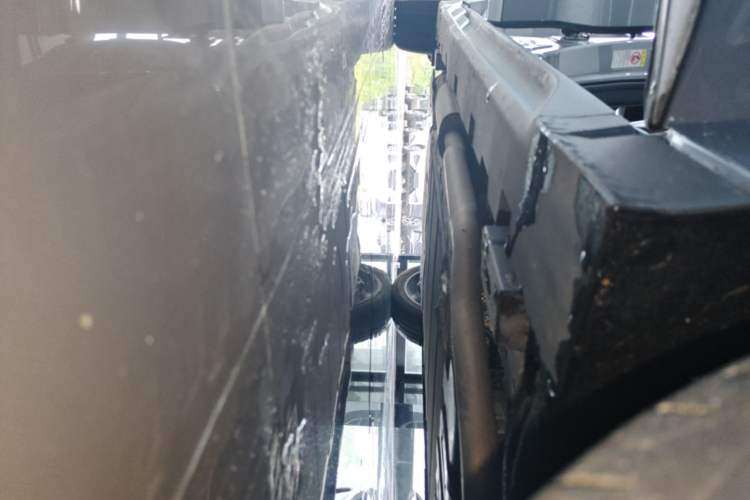 Used BYD Han 2023 DM-i Champion Edition 121KM Prestige Model Right Side Sill