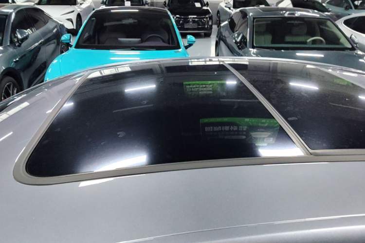 Used BYD Han 2023 EV Champion Edition 605KM Front-Drive Premium Model Roof