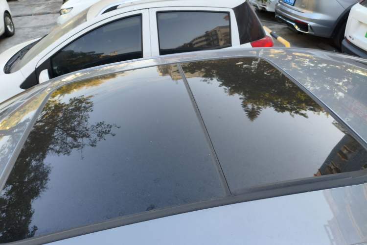 Used BYD Han 2023 EV Champion Edition 605KM Front-Drive Premium Model Roof