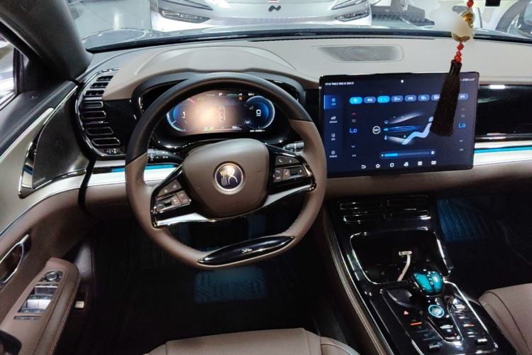 Used BYD Han 2023 EV Champion Edition 605KM Front-Drive Premium Model Steering Wheel