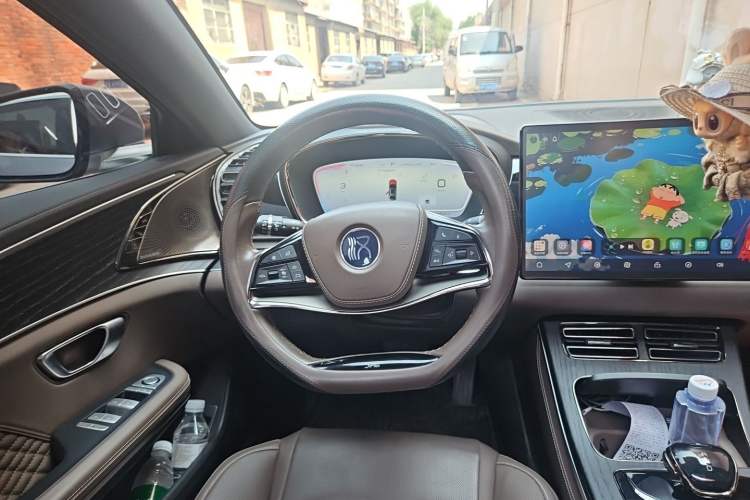Used BYD Han 2023 DM-i Champion Edition 121KM Prestige Model Steering Wheel