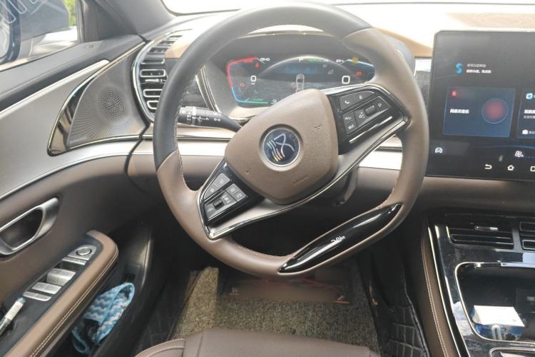 Used BYD Han 2023 DM-i Champion Edition 121KM Prestige Model Steering Wheel
