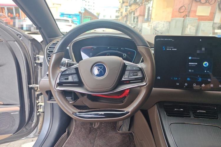 Used BYD Han 2023 DM-i Champion Edition 121KM Prestige Model Steering Wheel
