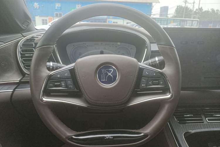 Used BYD Han 2023 EV Champion Edition 610KM All-Wheel-Drive Flagship Model Steering Wheel