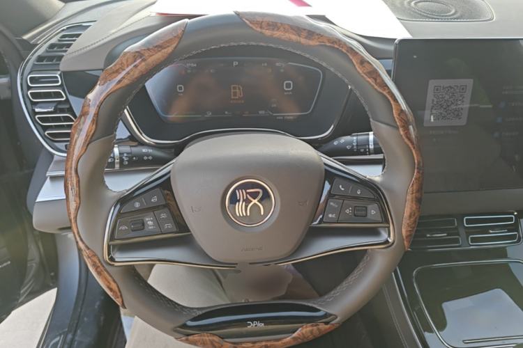 Used BYD Han 2023 DM-i Champion Edition 121KM Prestige Model Steering Wheel