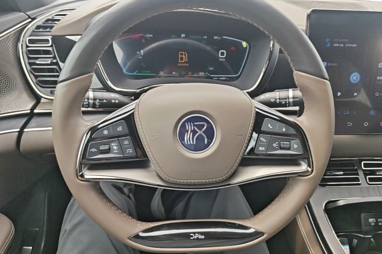 Used BYD Han 2023 DM-i Champion Edition 121KM Prestige Model Steering Wheel