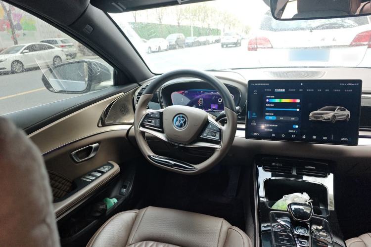 Used BYD Han 2023 DM-i Champion Edition 121KM Prestige Model Steering Wheel