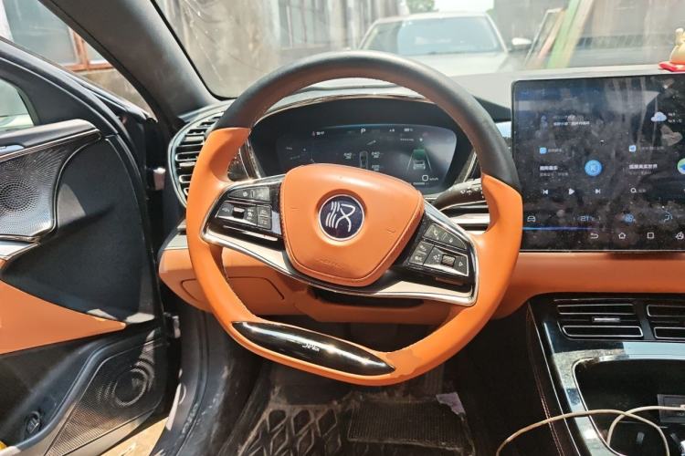 Used BYD Han 2023 DM-i Champion Edition 121KM Prestige Model Steering Wheel