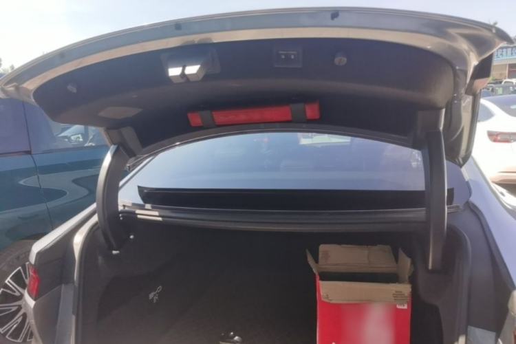Used BYD Han 2023 EV Champion Edition 506KM Front-Wheel-Drive Premium Model Trunk