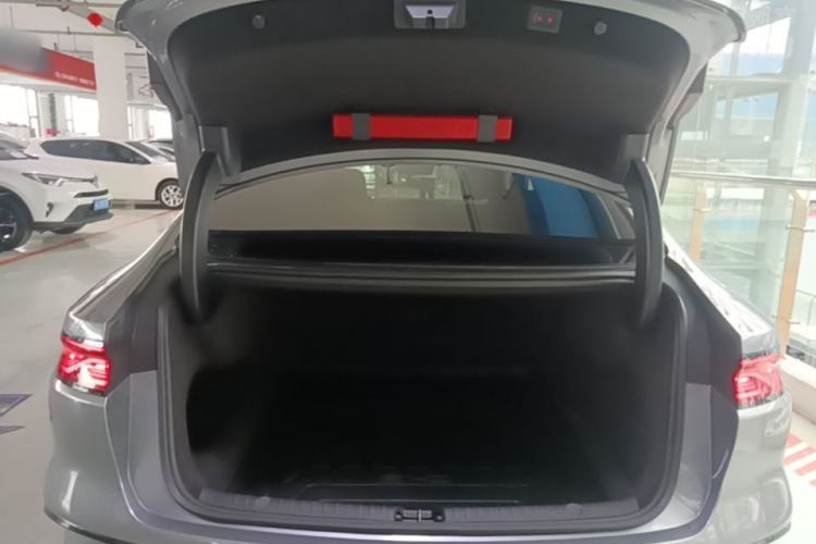Used BYD Han 2023 DM-i Champion Edition 121KM Prestige Model Trunk