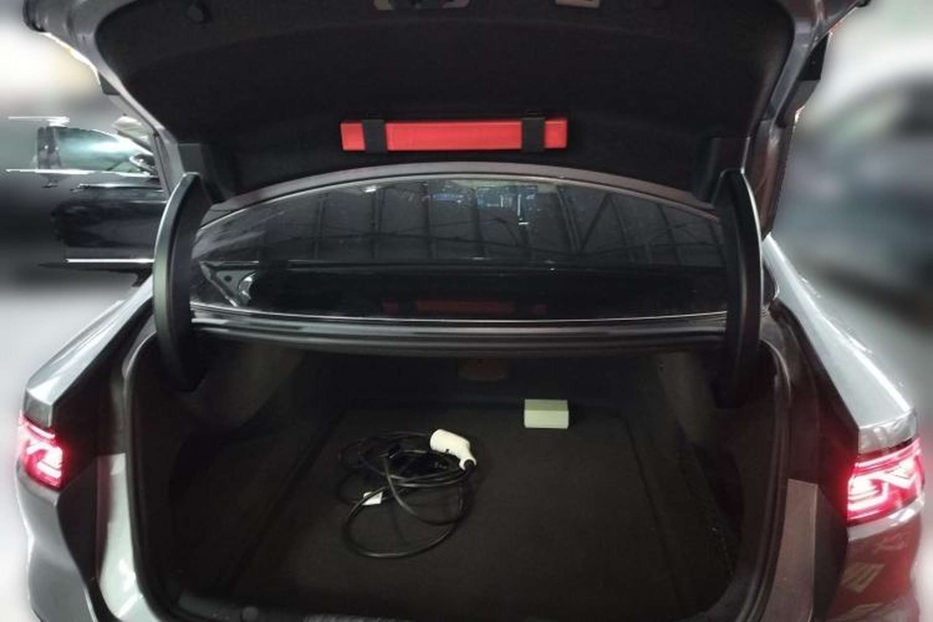 Used BYD Han 2023 EV Champion Edition 506KM Front-Wheel-Drive Premium Model Trunk