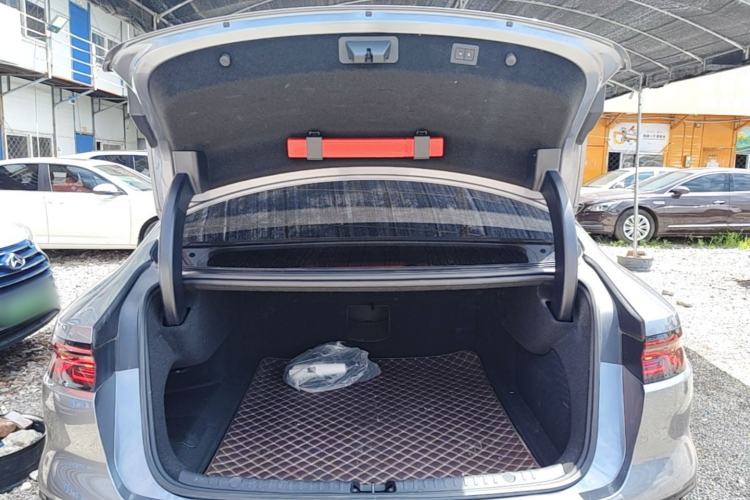 Used BYD Han 2023 DM-i Champion Edition 200KM Flagship Model Trunk