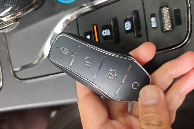 Used BYD Han 2023 EV Champion Edition 506KM Front-Wheel-Drive Premium Model Vehicle Key