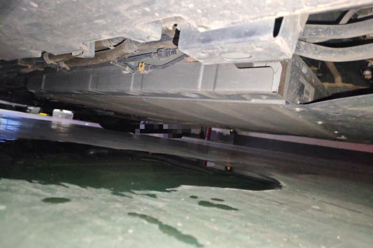 Used BYD Han 2023 DM-i Champion Edition 121KM Prestige Model Chassis Rear Left