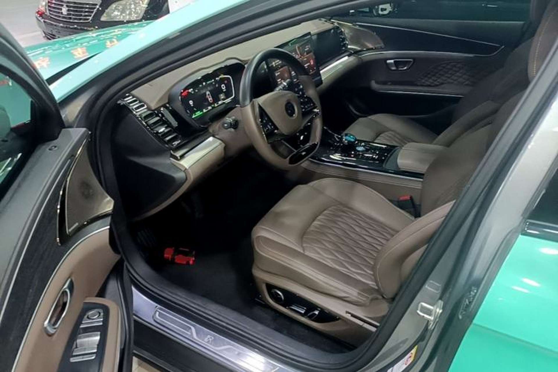 Used BYD Han 2023 DM-i Champion Edition 121KM Prestige Model Driver Seat