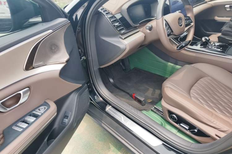 Used BYD Han 2023 EV Champion Edition 605KM Front-Drive Premium Model Driver Seat