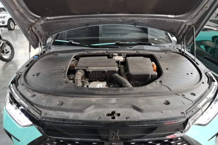 Used BYD Han 2023 DM-i Champion Edition 121KM Prestige Model Engine Bay