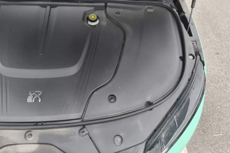 Used BYD Han 2023 EV Champion Edition 605KM Front-Drive Premium Model Engine Bay Left
