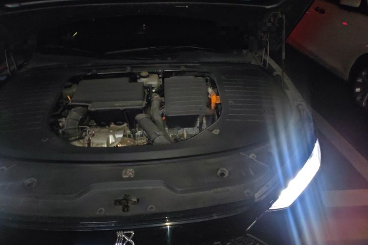 Used BYD Han 2023 DM-i Champion Edition 121KM Prestige Model Engine Bay Left