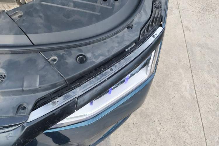 Used BYD Han 2023 DM-i Champion Edition 121KM Prestige Model Engine Bay Left