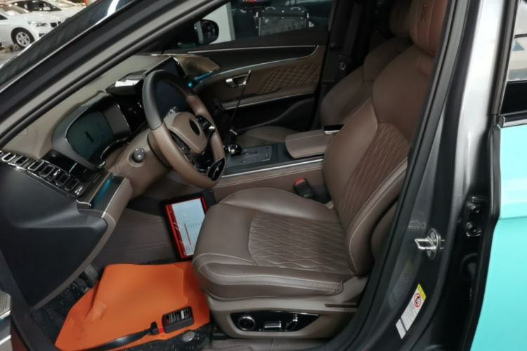 Used BYD Han 2023 DM-i Champion Edition 121KM Prestige Model Left Front Seat