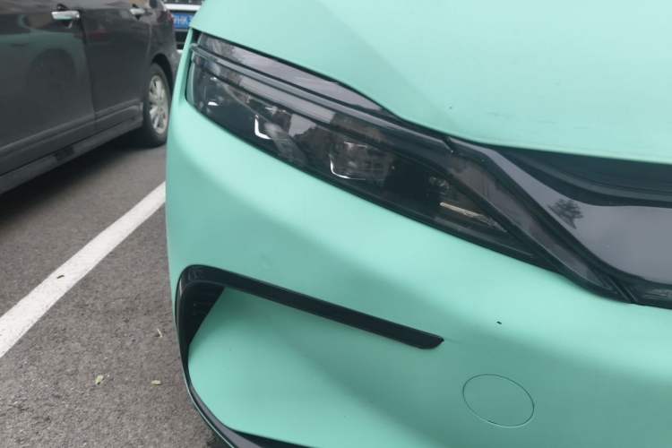 Used BYD Han 2023 EV Champion Edition 605KM Front-Drive Premium Model Right Front Headlight