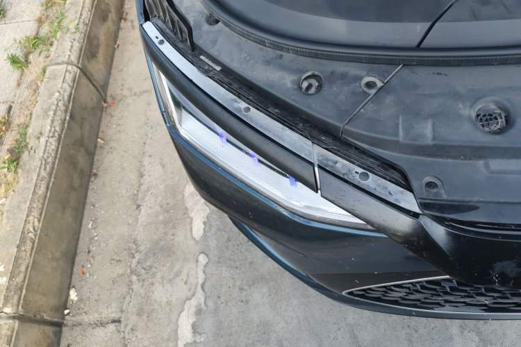 Used BYD Han 2023 DM-i Champion Edition 121KM Prestige Model Right Front Headlight