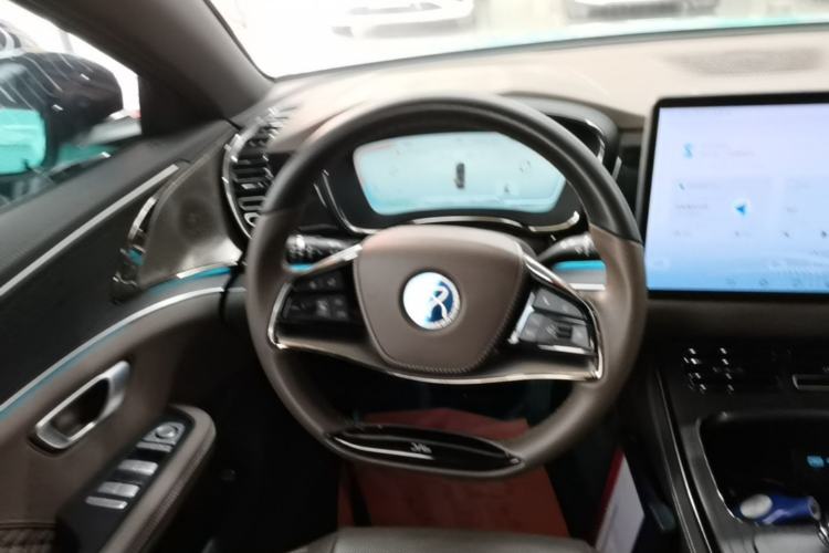 Used BYD Han 2023 DM-i Champion Edition 121KM Prestige Model Steering Wheel