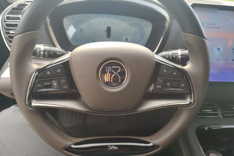Used BYD Han 2023 DM-i Champion Edition 121KM Prestige Model Steering Wheel
