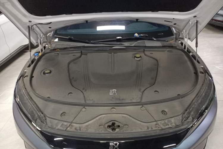 Used BYD Han 2023 EV Champion Edition 605KM Front-Drive Premium Model Engine Bay