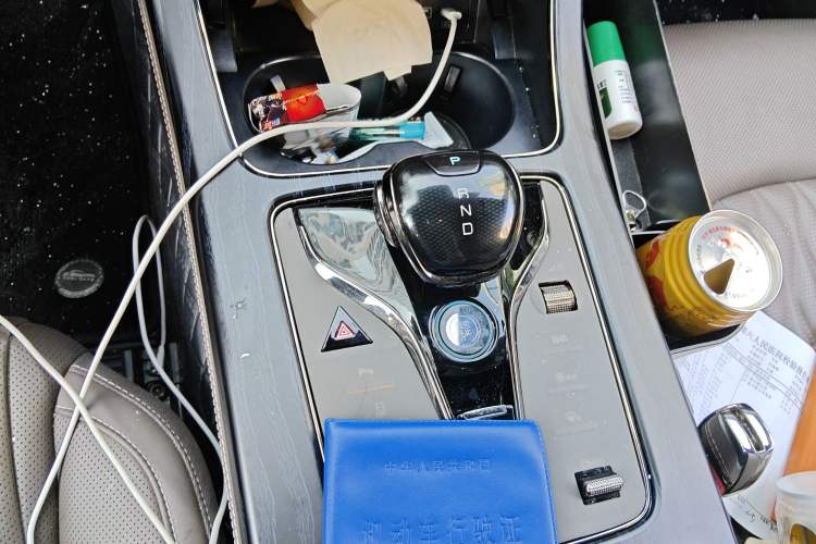Used BYD Han 2023 EV Champion Edition 605KM Front-Drive Premium Model Gear Lever