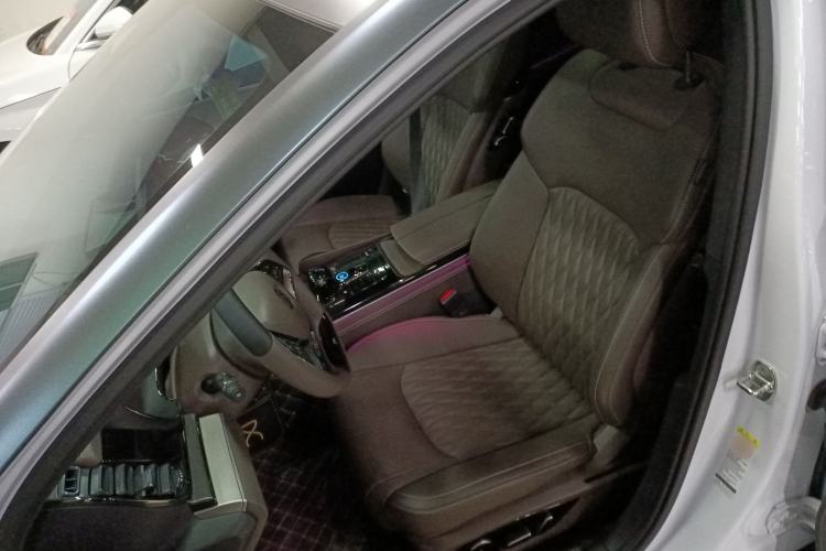 Used BYD Han 2023 EV Champion Edition 605KM Front-Drive Premium Model Left Front Seat