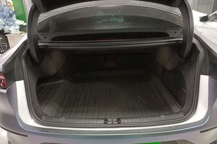 Used BYD Han 2023 EV Champion Edition 605KM Front-Drive Premium Model Trunk