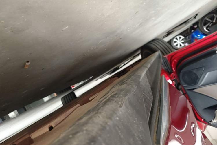 Used BYD Han 2023 DM-i Champion Edition 121KM Prestige Model Left Side Sill
