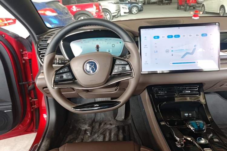 Used BYD Han 2023 DM-i Champion Edition 121KM Prestige Model Steering Wheel