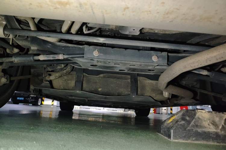 Used BYD Han 2023 DM-i Champion Edition 121KM Prestige Model Chassis Rear