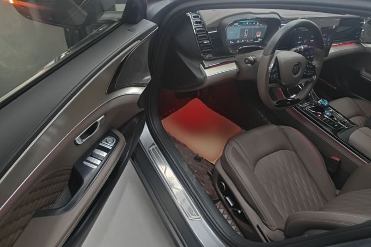 Used BYD Han 2023 DM-i Champion Edition 121KM Prestige Model Driver Seat