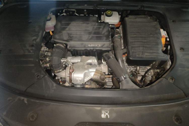 Used BYD Han 2023 DM-i Champion Edition 121KM Prestige Model Engine Bay