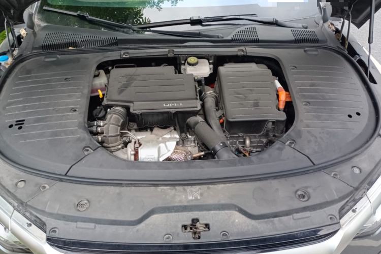 Used BYD Han 2023 DM-i Champion Edition 121KM Prestige Model Engine Bay