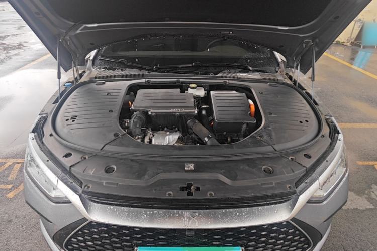 Used BYD Han 2023 DM-i Champion Edition 121KM Prestige Model Engine Bay