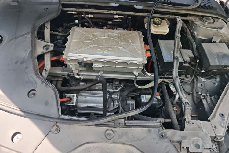 Used BYD Han 2023 EV Champion Edition 605KM Front-Drive Premium Model Engine Bay