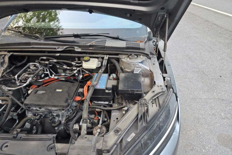 Used BYD Han 2023 EV Champion Edition 506KM Front-Wheel-Drive Premium Model Engine Bay Left